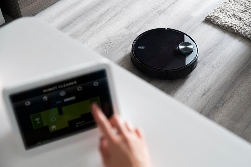 technology-for-the-wise-gadgets-that-improve-daily-life
